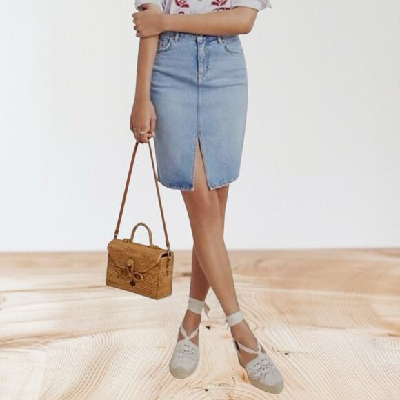 Anthropologie Pilcro Denim Jeans Skirt 27" Waist Size 0 Womens Stretch 5 Pocket - Picture 1 of 8